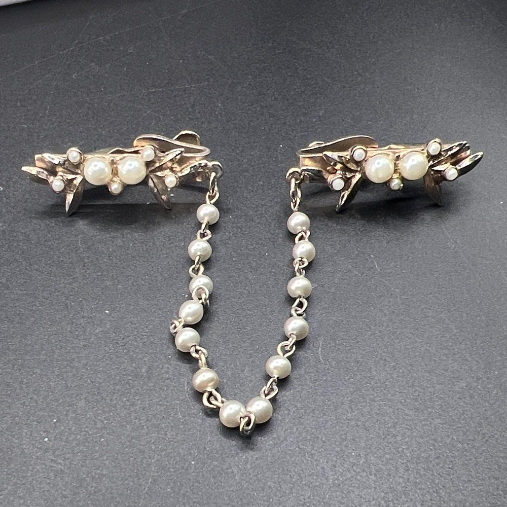 Vintage Pearl Sweater Clip